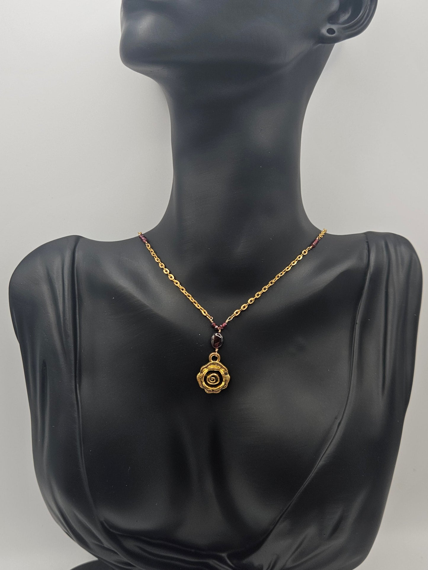 Granat | Rose