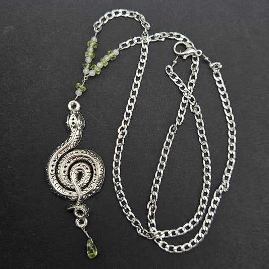 Peridot | Jade | Schlange